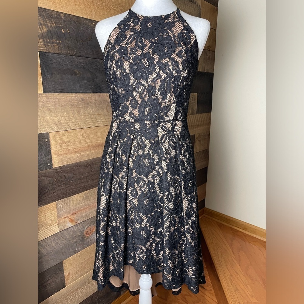 New White House Black Market Black Lace Girlhood Core Whimsigoth Hi-Low Dress 4